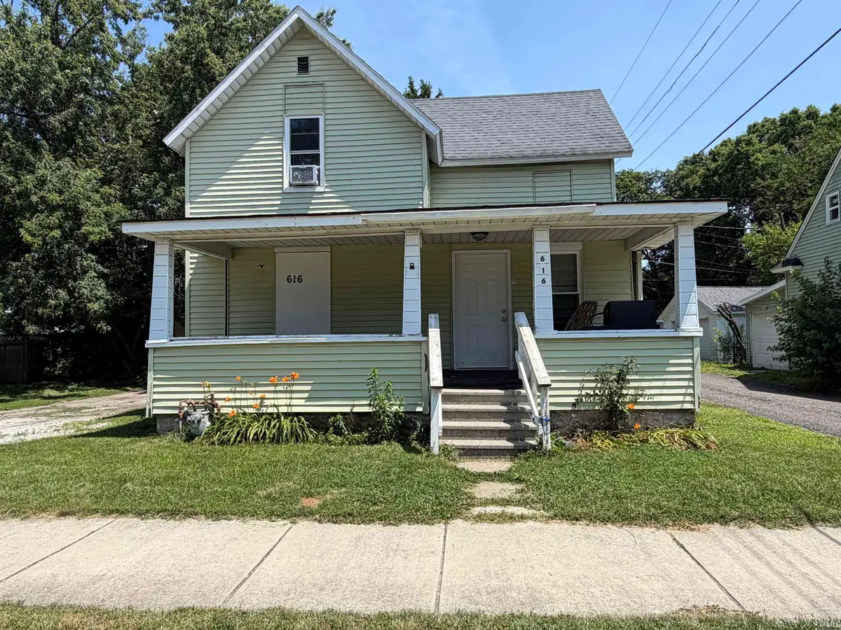616 N Michigan Street, Elkhart, IN 46514 - #1