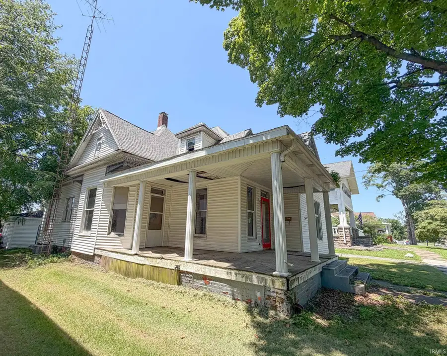 714 N Cherry Street, Mount Carmel, IL 62863 - #3