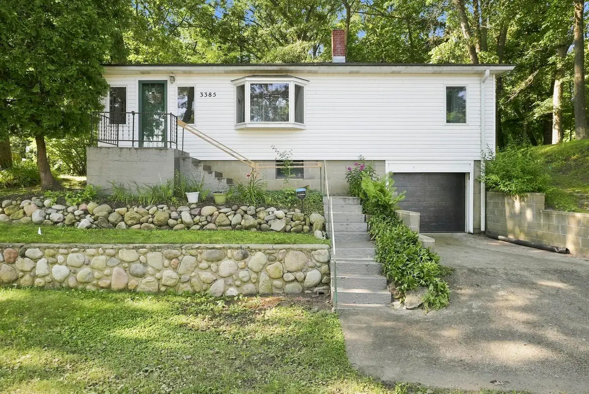 3385 W Shady Side Road, Angola, IN 46703 - #1