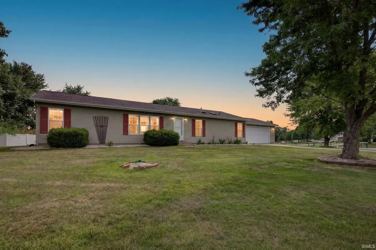1770 N Vicky Lane, Warsaw, IN 46582 - #1