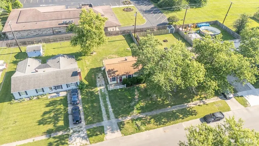 1805 W Wenlock Drive, Marion, IN 46952 - #3