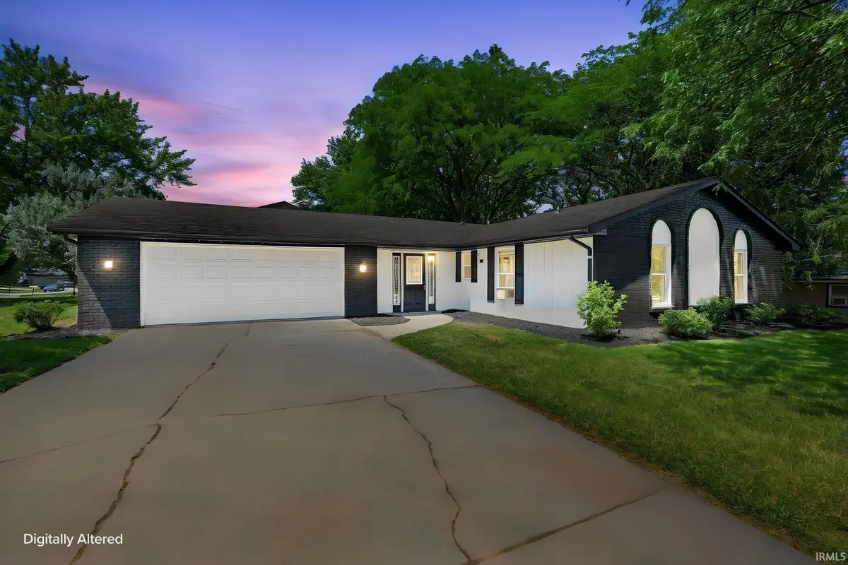 601 Erie Pass, Auburn, IN 46706 - #1