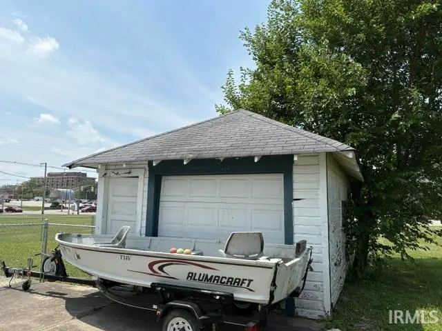 1811 Main Street, Anderson, IN 46016 - #3