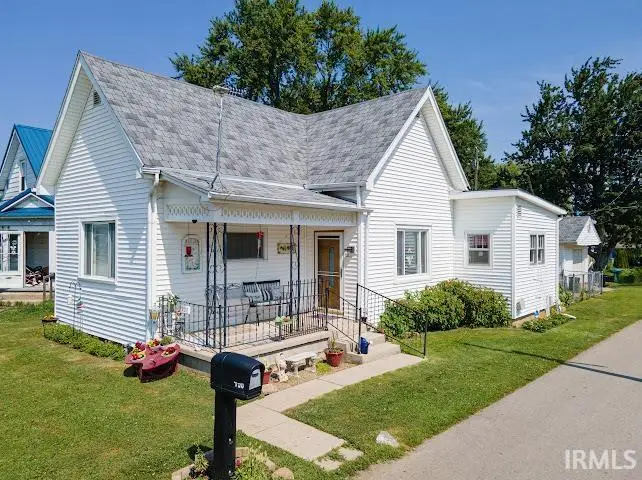 200 W 8th Street, Jonesboro, IN 46938 - #1