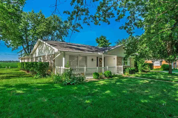 3005 W Twickingham, Muncie, IN 47304