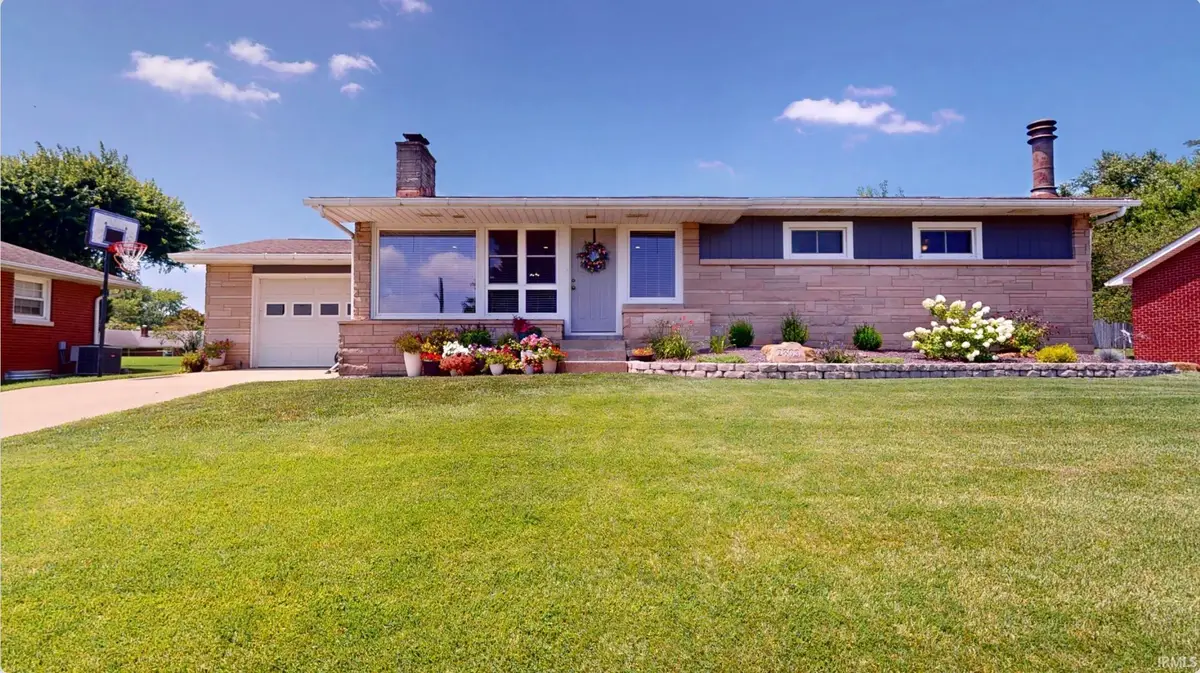 2809 Leslie Drive, Jasper, IN 47546 - #1