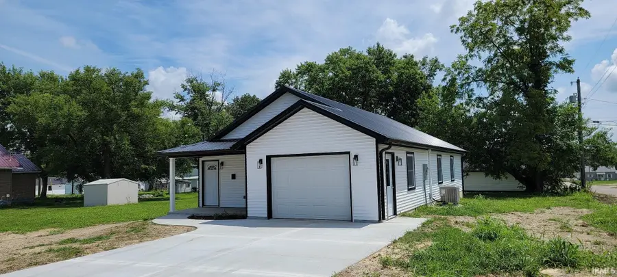 725 S Indiana Street, Bicknell, IN 47512 - #2