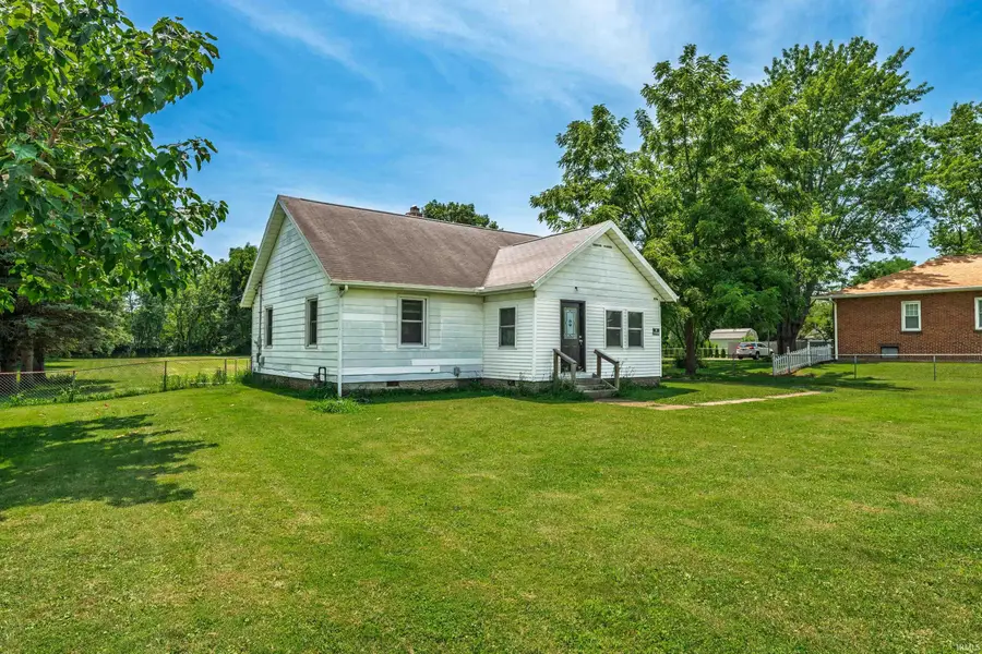 1401 S Burlington Avenue, Muncie, IN 47302 - #2