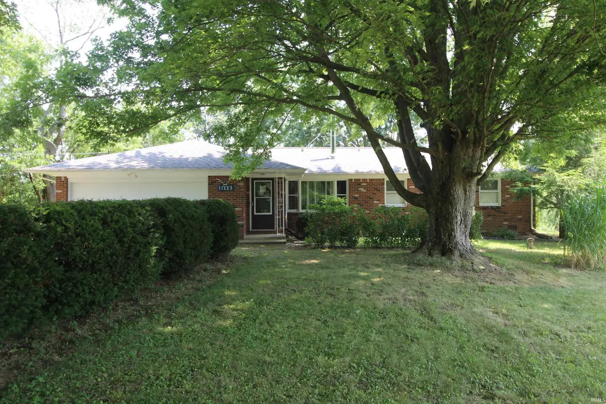 11223 W 550 N, Flora, IN 46929 - #1