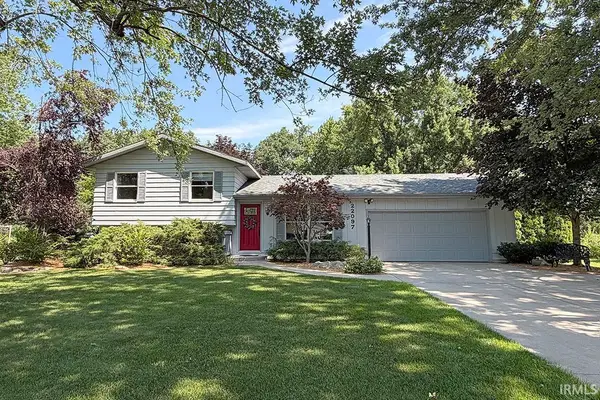 22097 Woodside Drive, Bristol, IN 46507