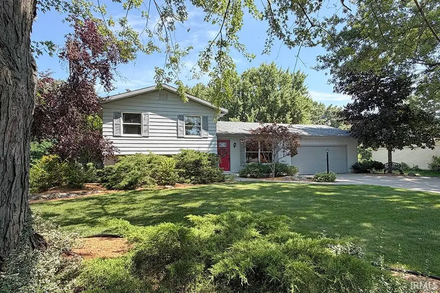 22097 Woodside Drive, Bristol, IN 46507 - #3