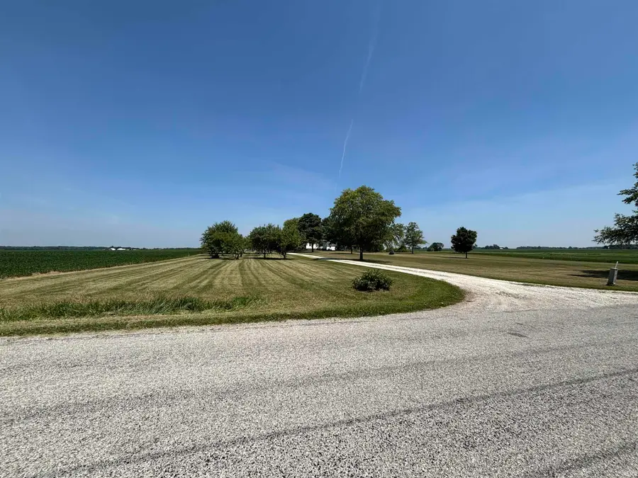 8703 N 100 E Road, Huntington, IN 46750 - #2