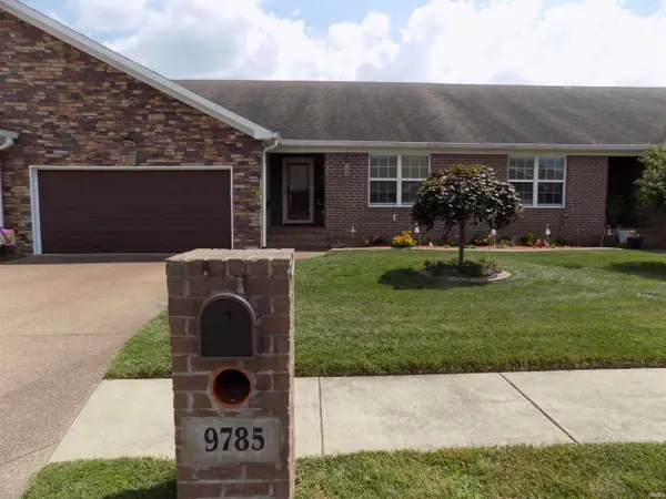 9785 Arbor Lake Drive, Newburgh, IN 47630