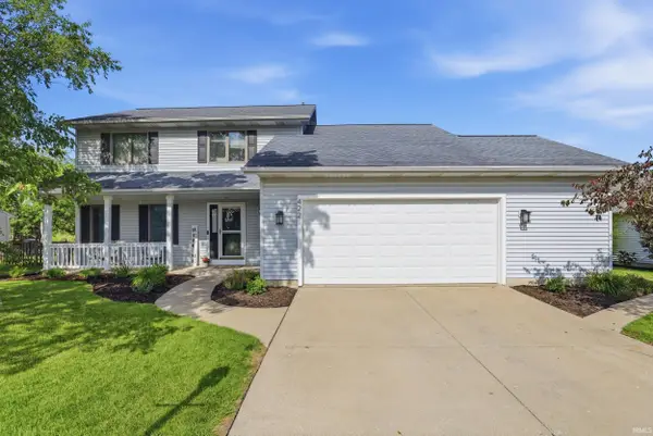 422 Ridge Hill Place, Fort Wayne, IN 46804