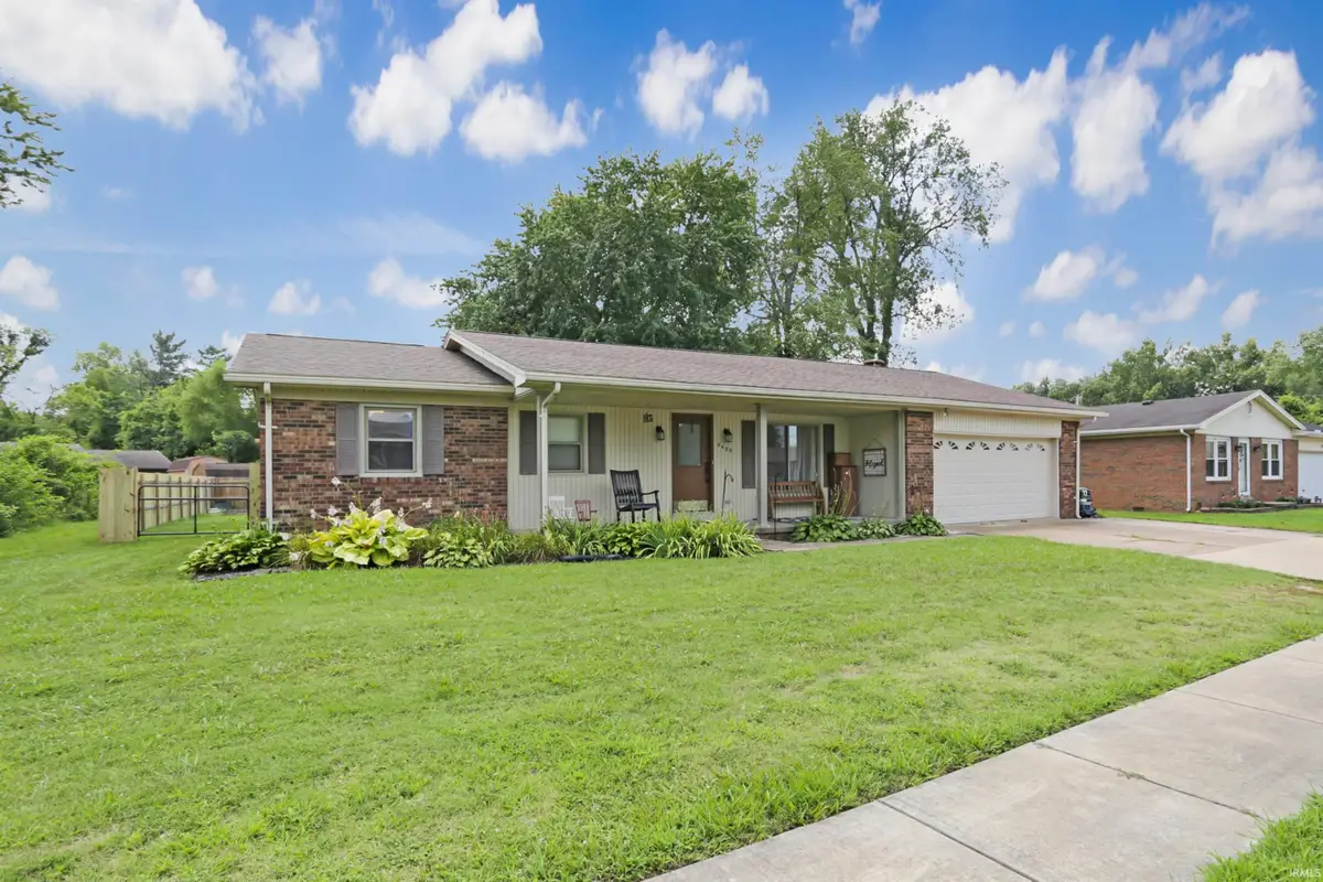 8455 Outer Lincoln Avenue, Newburgh, IN 47630 - #1