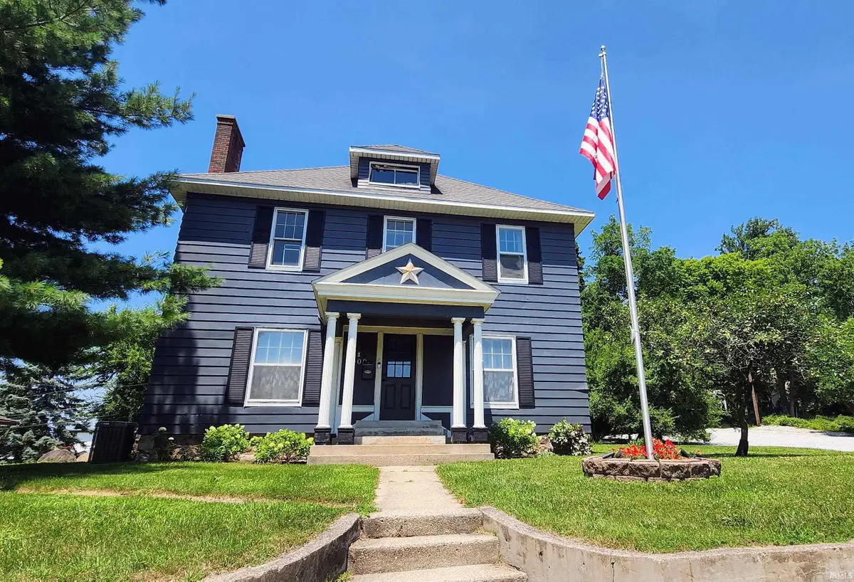 300 W Main Street, Syracuse, IN 46567 - #1