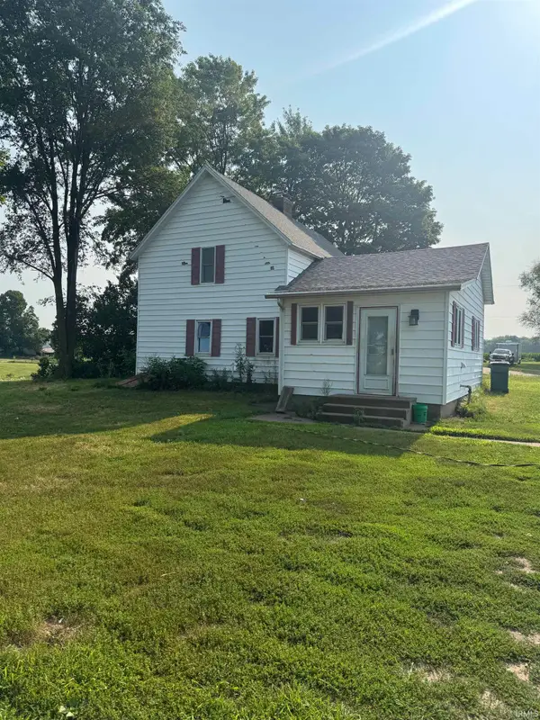 1521 N 400 E Street, Warsaw, IN 46582