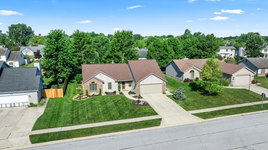 808 Yellow Lake Drive, Fort Wayne, IN 46804 - #3