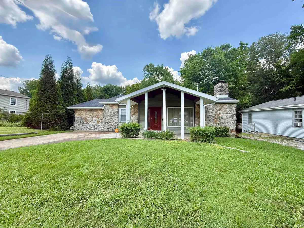 516 E Mill Road, Evansville, IN 47711 - #1