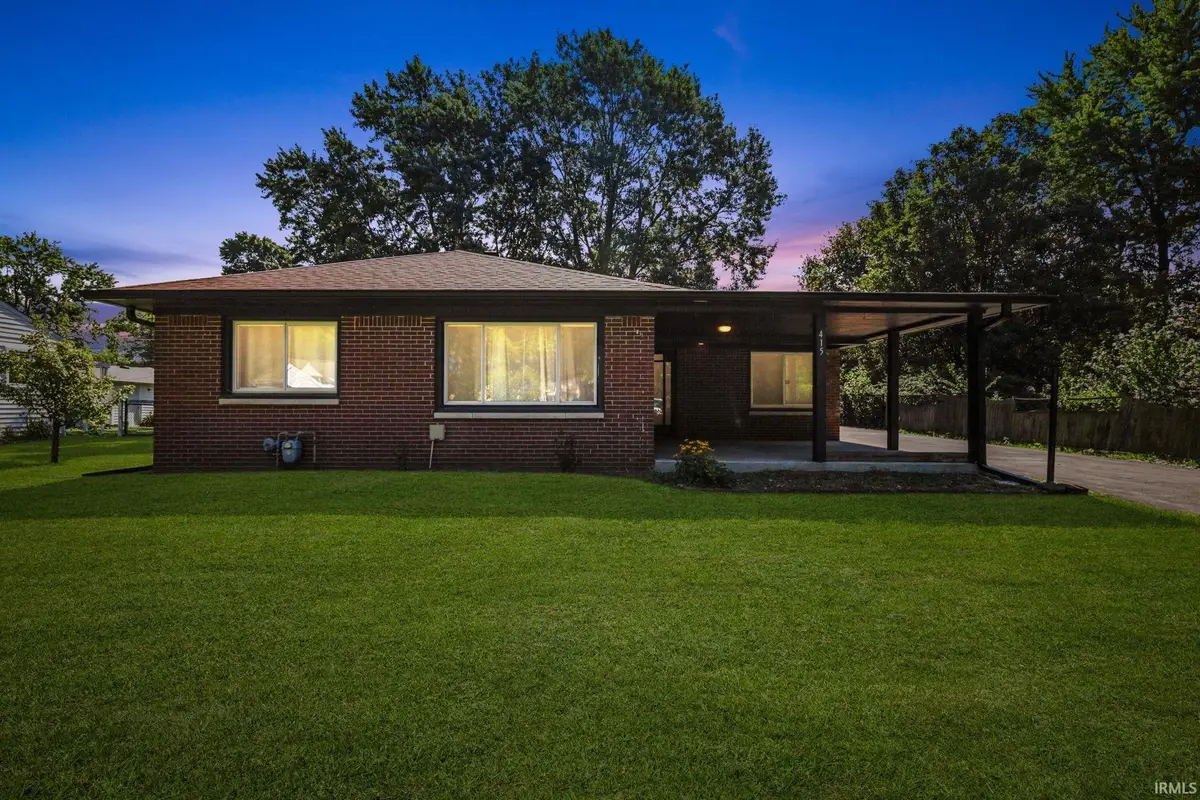 415 N 24th Avenue, Beech Grove, IN 46107 - #1