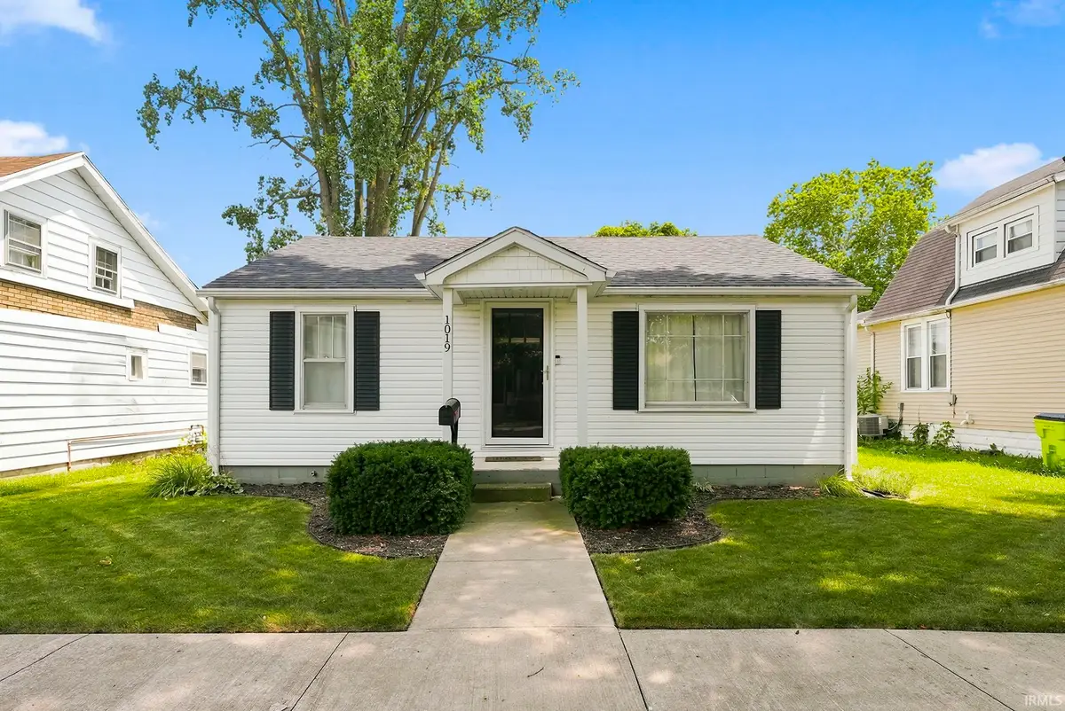 1019 Henry Street, Huntington, IN 46750 - #1
