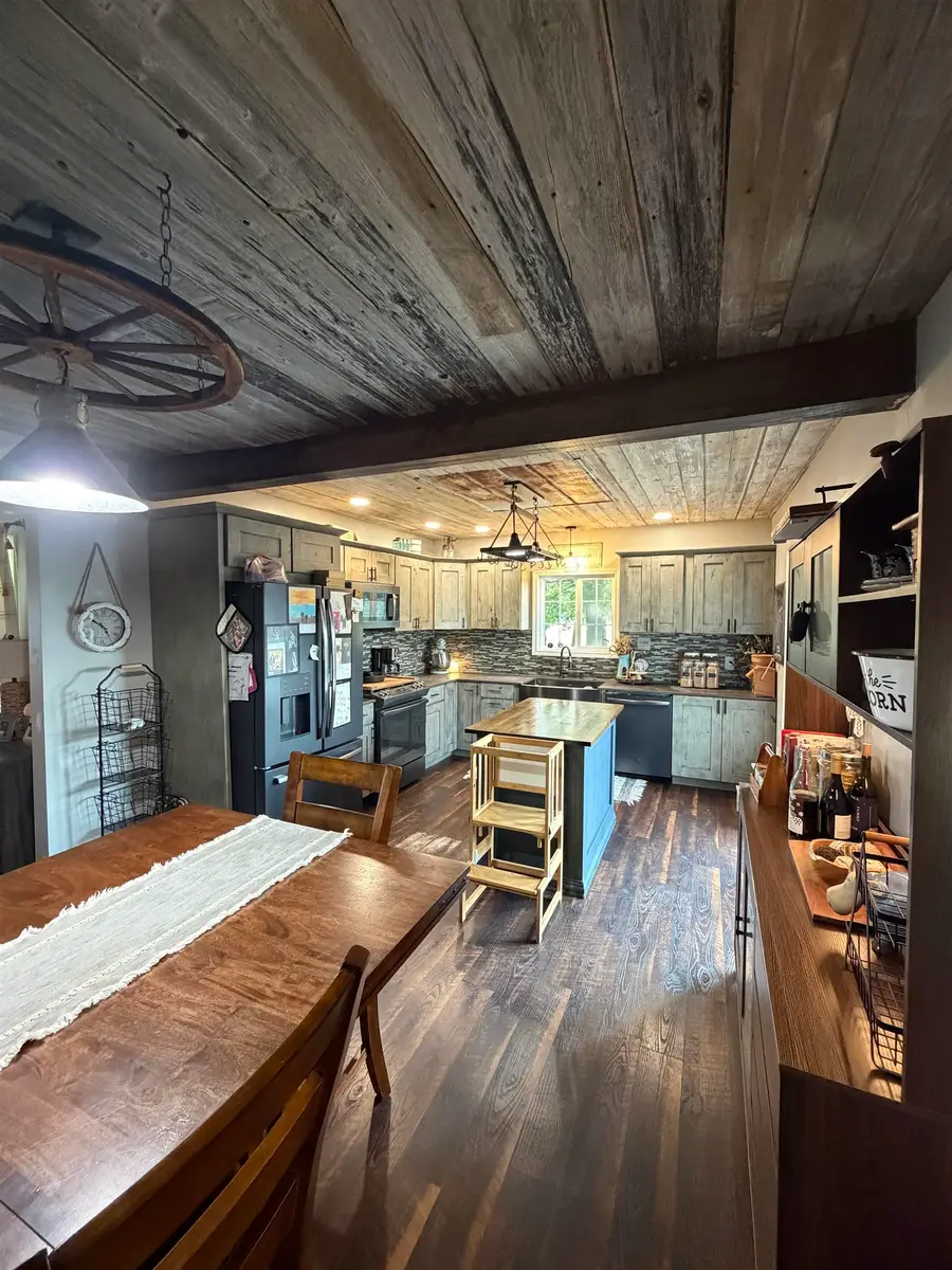 11880 E Us 30 Highway, Grovertown, IN 46531 - #3