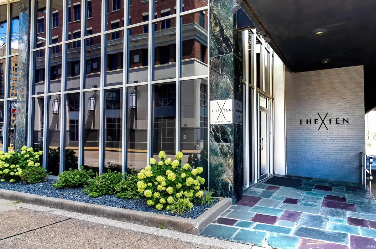 101 SE Third Street #3B, Evansville, IN 47708 - #1