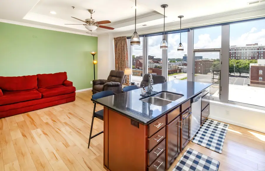 101 SE Third Street #3B, Evansville, IN 47708 - #3