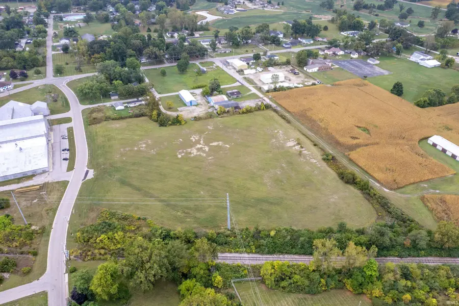 105 N Wabash Street, Hartford City, IN 47348 - #2