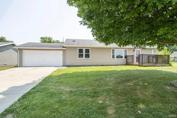 825 Rockshire Court, Gas City, IN 46933
