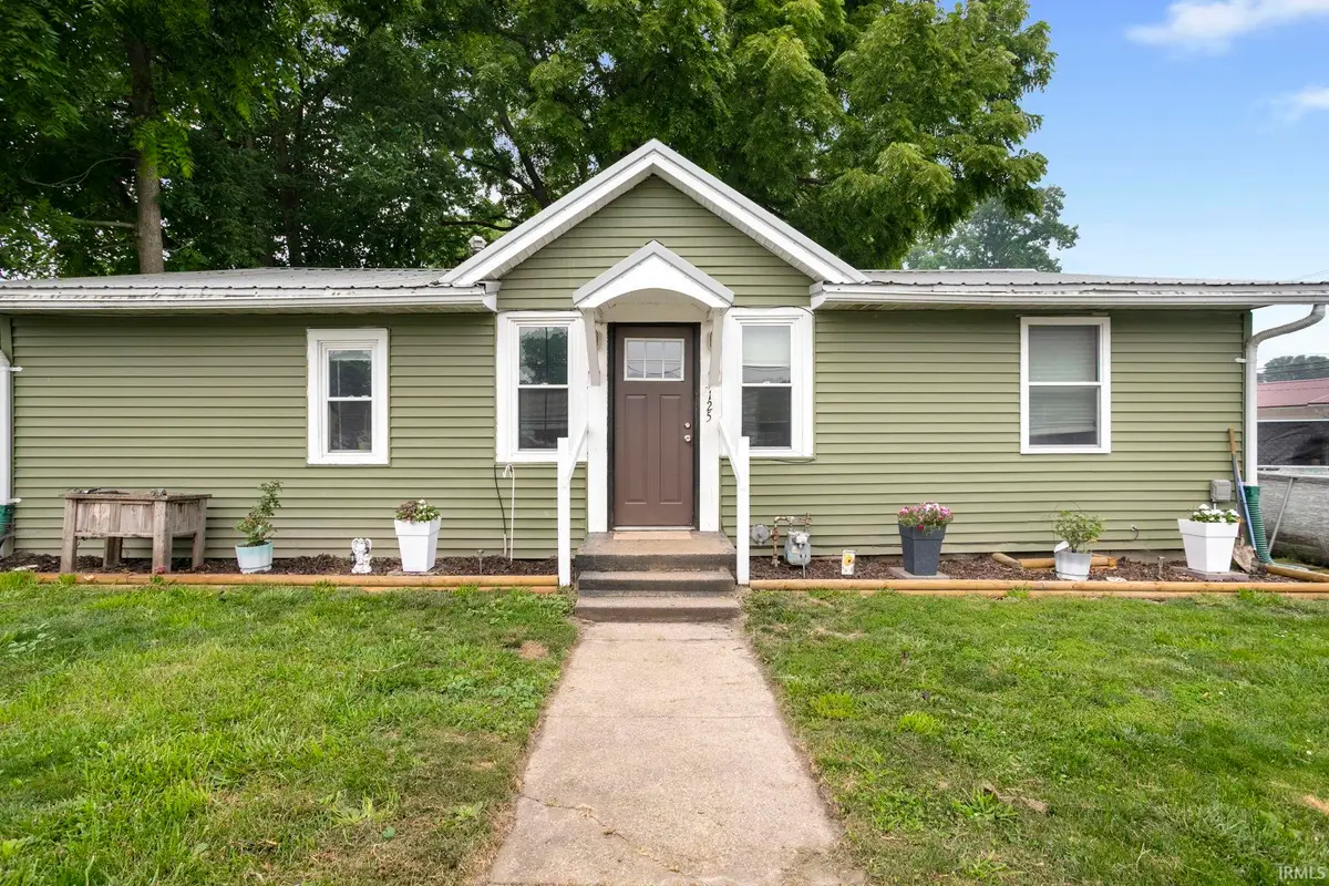 125 N Bowen Avenue, Bremen, IN 46506 - #1