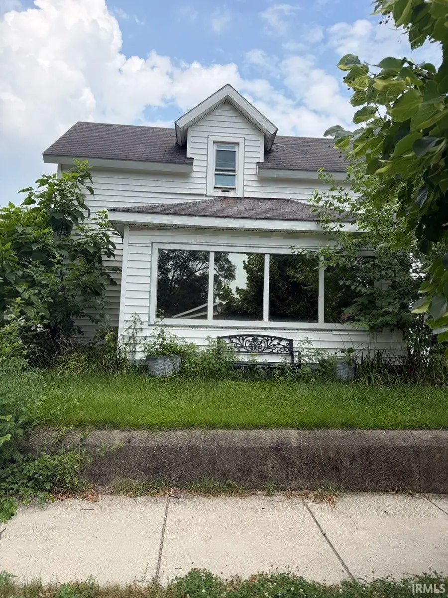 820 S 35th Street, South Bend, IN 46615 - #2