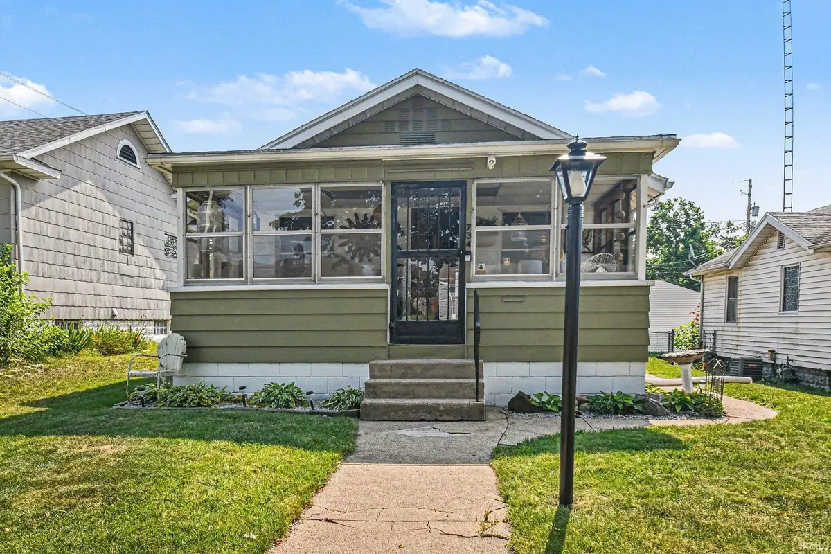 734 S 31st Street, South Bend, IN 46615 - #1