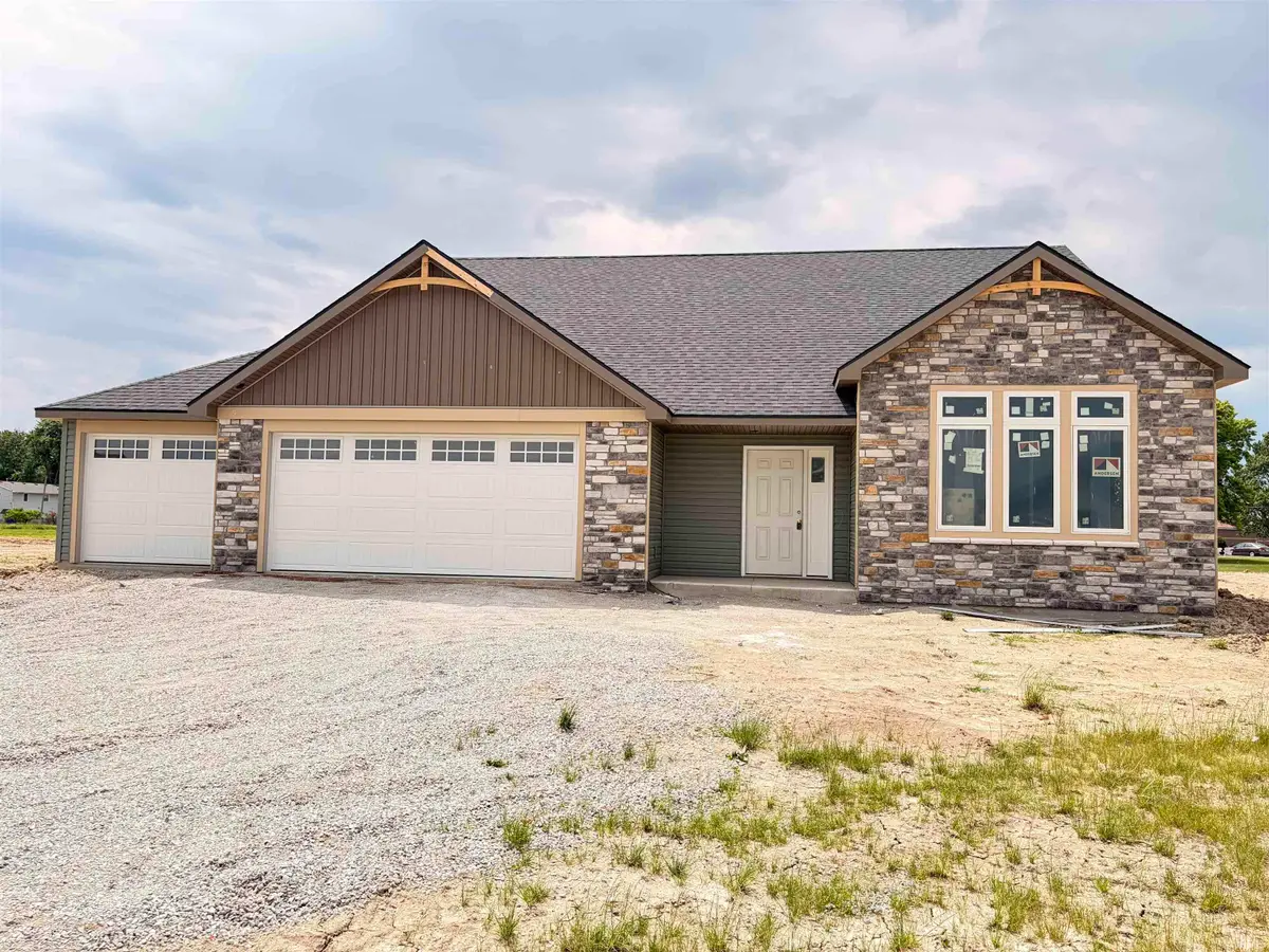 5035 Chickadee Drive, Woodburn, IN 46797 - #1