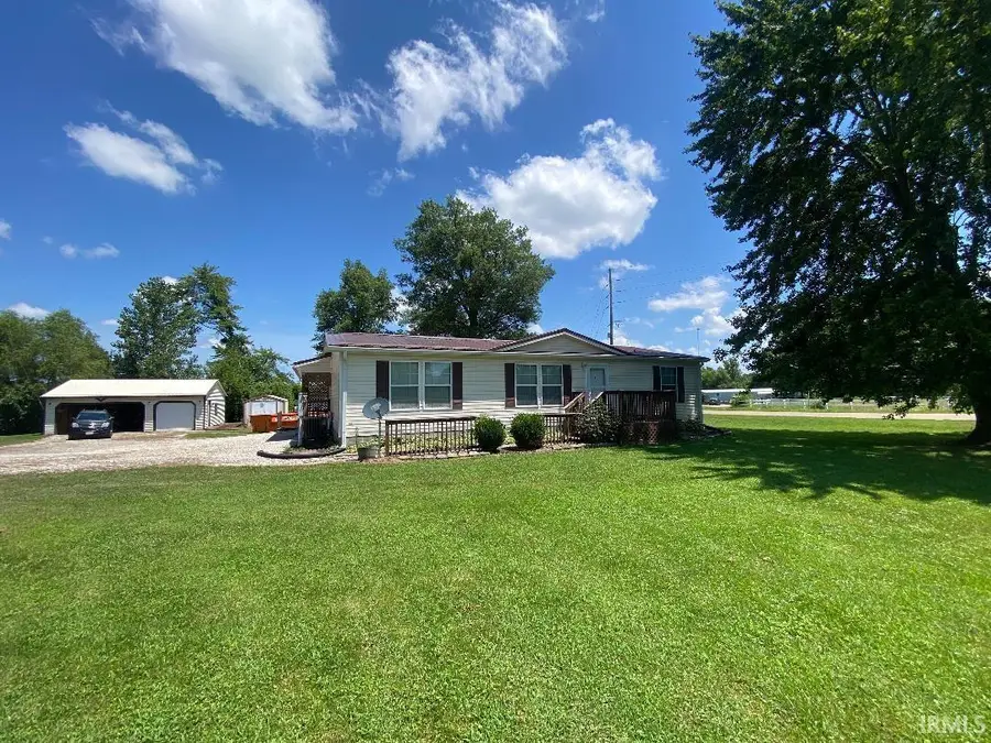 479 N Chestnut Street, Switz City, IN 47465 - #2