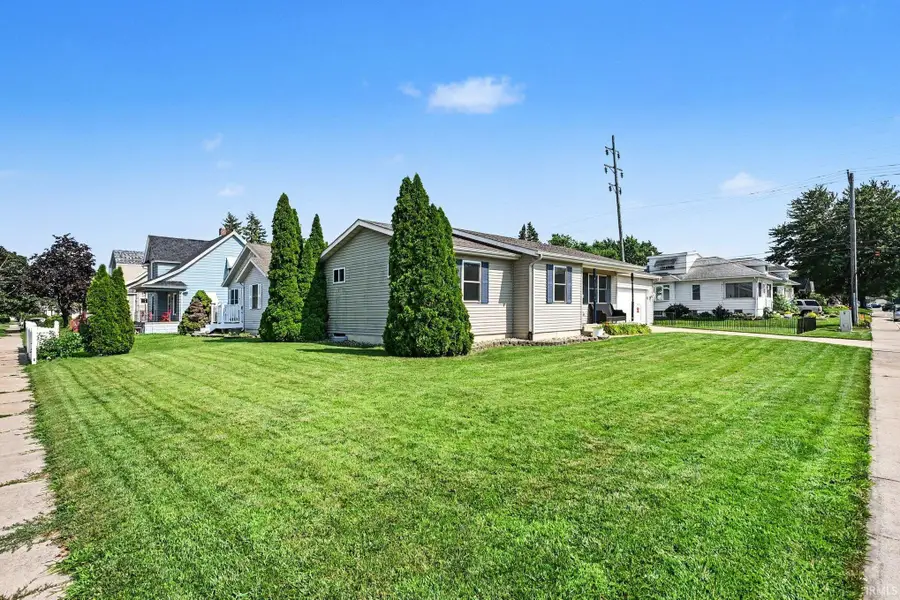 1104 S Main Street, Mishawaka, IN 46544 - #2
