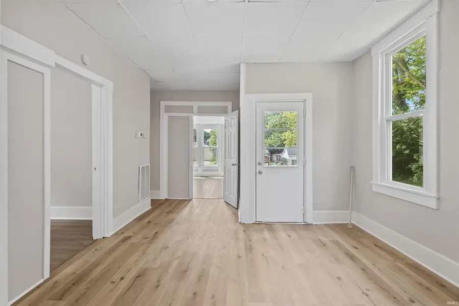 321 S Main Street, Veedersburg, IN 47987 - #3