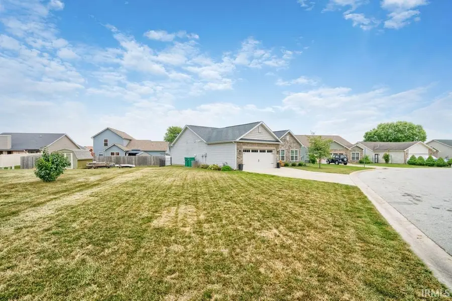 500 Mesa Drive, Russiaville, IN 46979 - #3