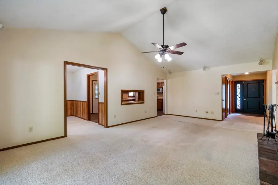 1220 Windsor Way, Warsaw, IN 46580 - #3