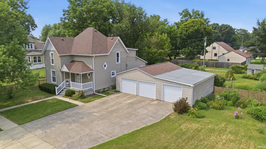 406 W 5th Street, Brookston, IN 47923 - #3