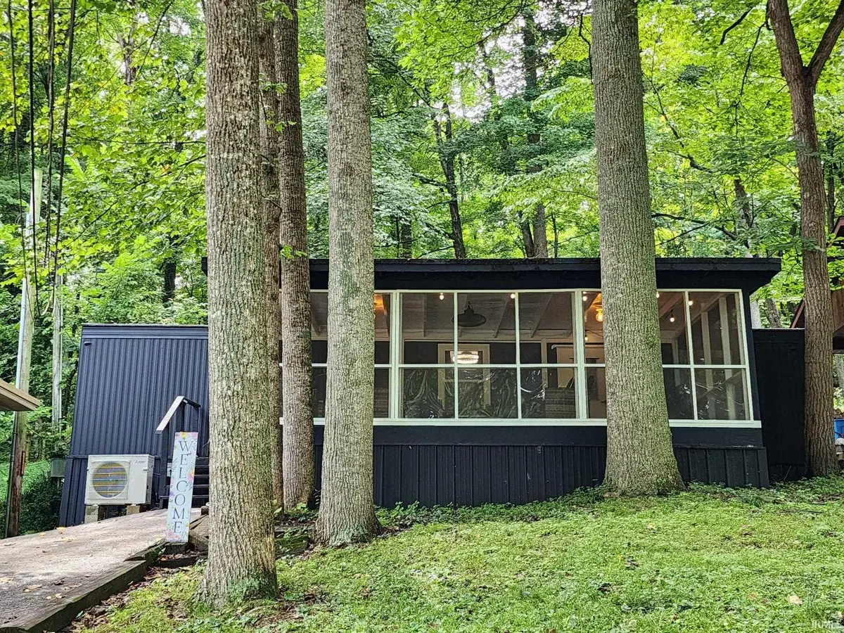 1183 N Idlewild Lake Road, Jasper, IN 47546 - #1