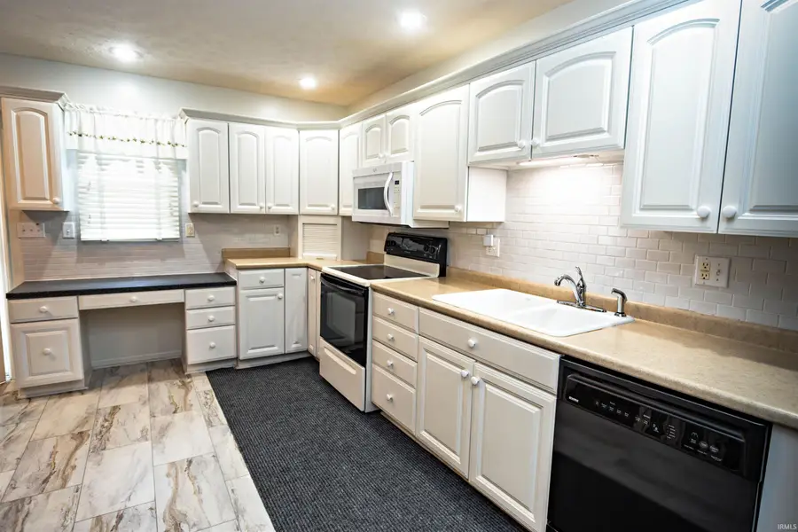 1412 Hutchins Drive, Kokomo, IN 46901 - #3