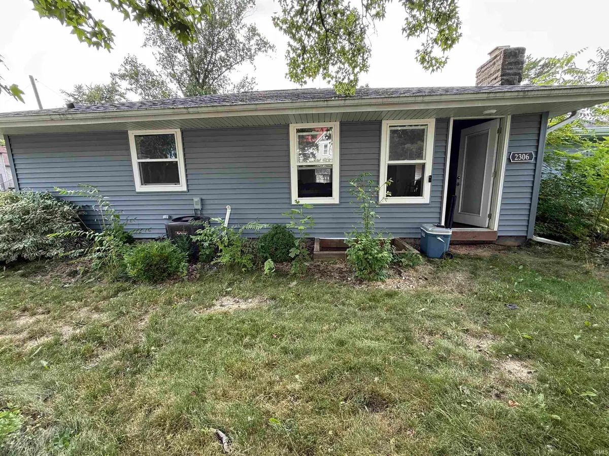 2306 S 500 E, Columbia City, IN 46725 - #1