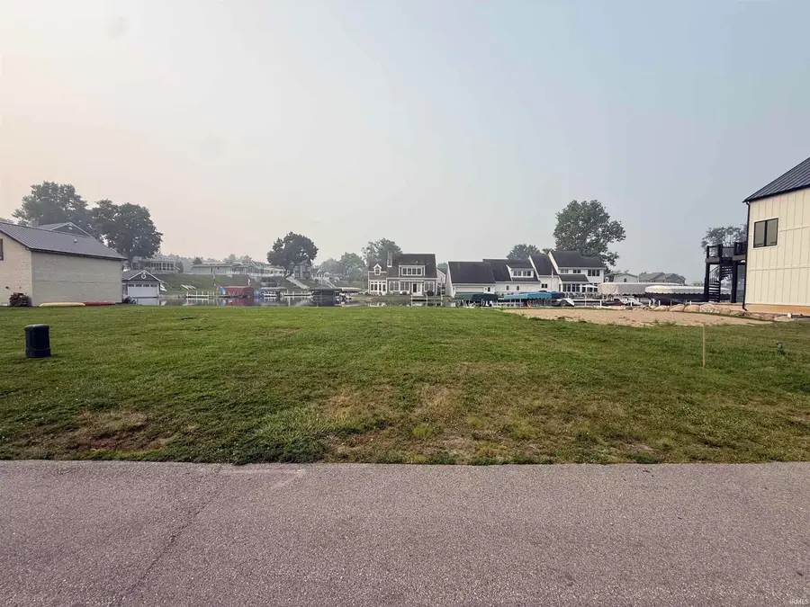 8643 E Smith Drive, Syracuse, IN 46567 - #2