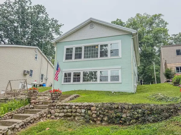 9949 N Eagle Island Road, Rome City, IN 46784
