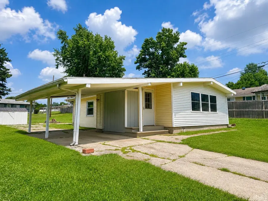 2815 29th Street, Bedford, IN 47421 - #3