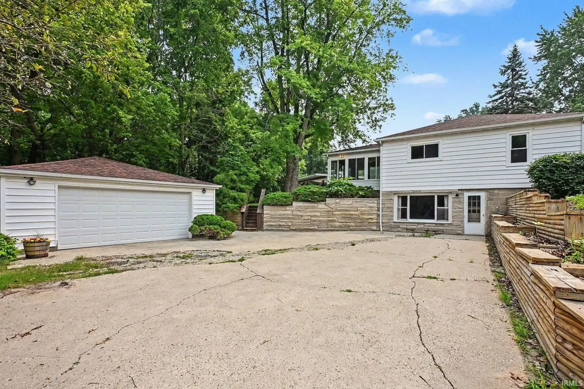 170 S 325, Warsaw, IN 46582 - #1