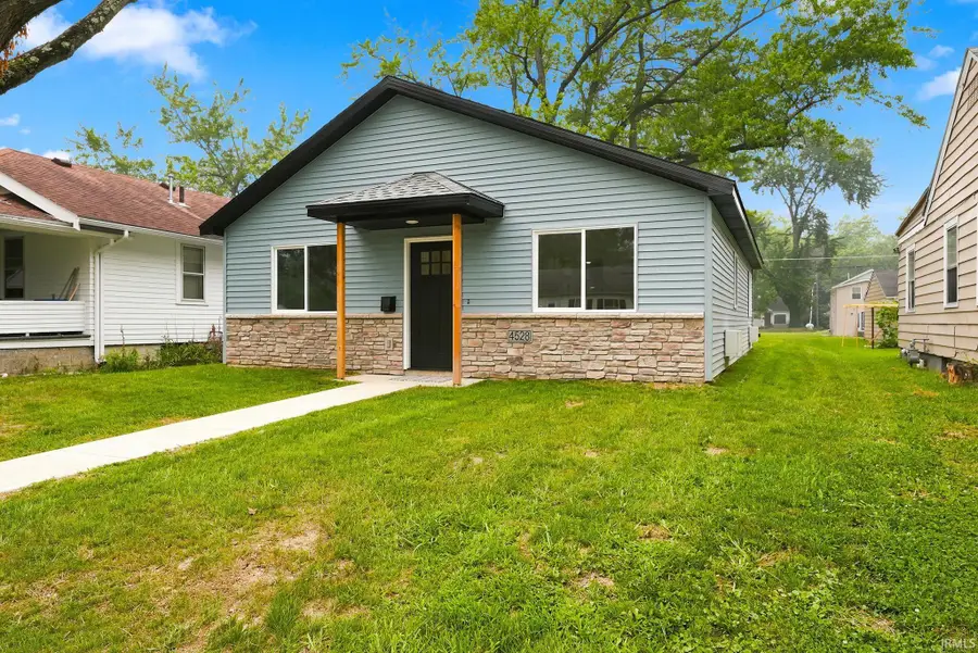 4528 S Park Drive, Fort Wayne, IN 46806 - #2