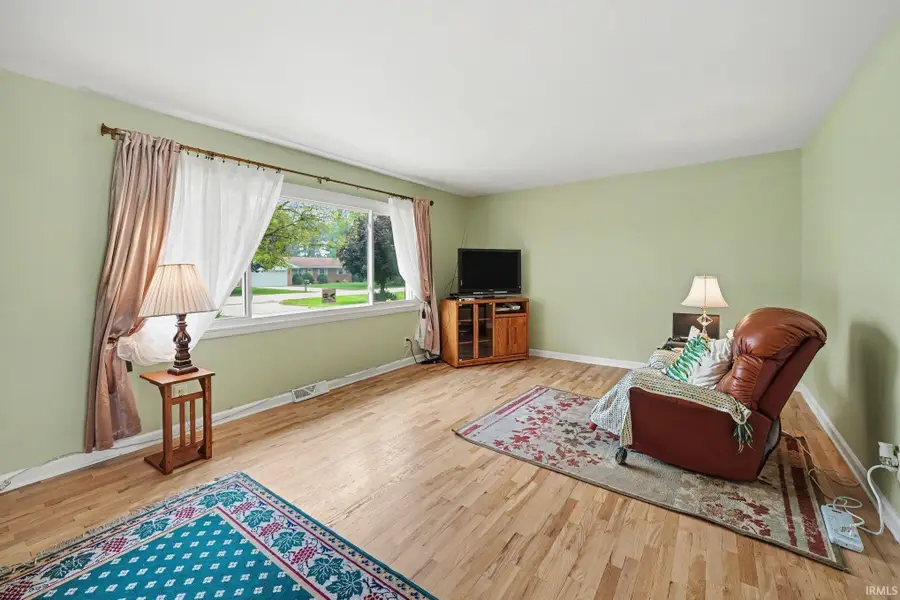 52335 Santa Monica Drive, Granger, IN 46530 - #2