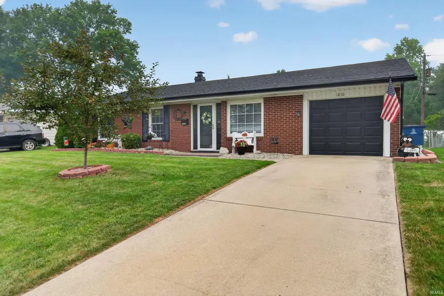 1810 W Wilno Drive, Marion, IN 46952 - #2